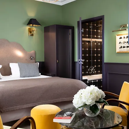 Hotel Monsieur &