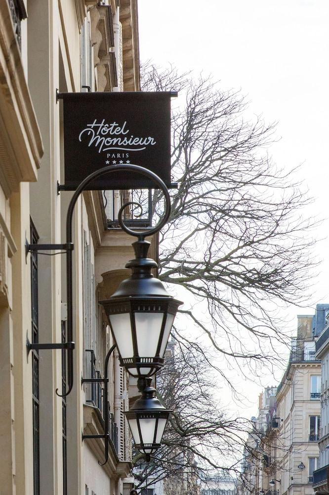 Hotel Monsieur &
